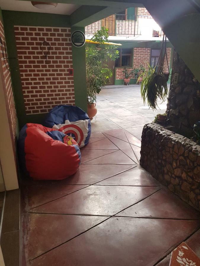 Hostel Buen Descanso Sucre Exterior foto
